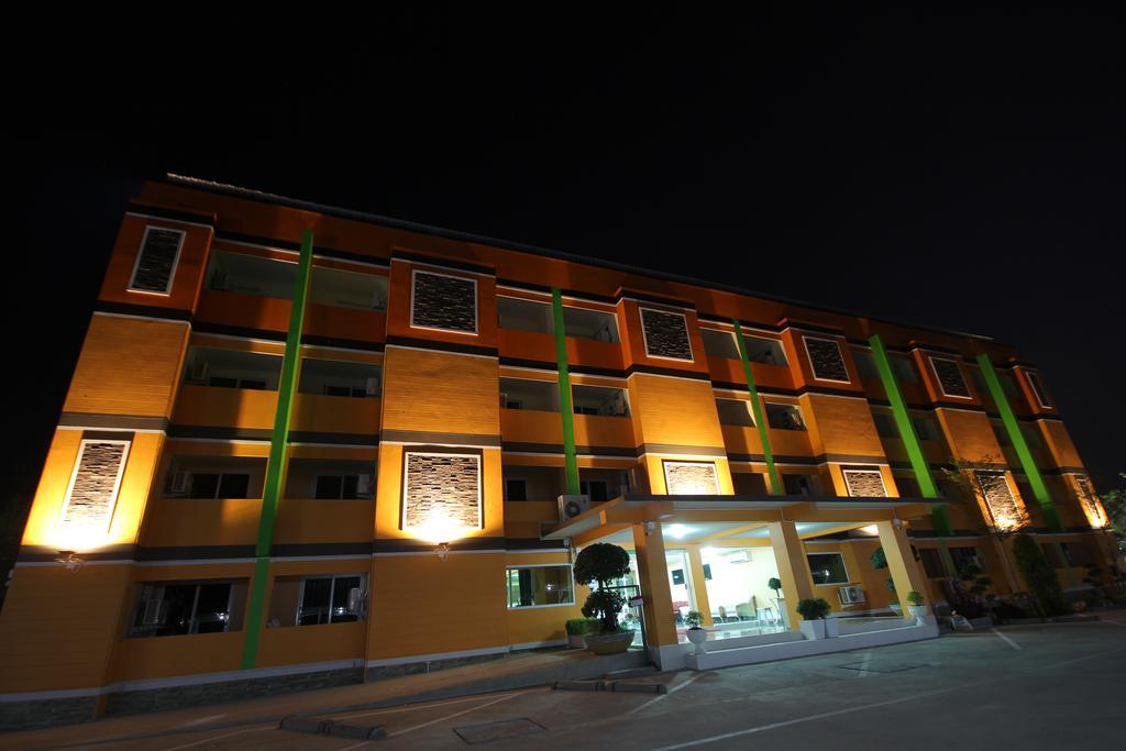 Windsor Resort Lop Buri Δωμάτιο φωτογραφία