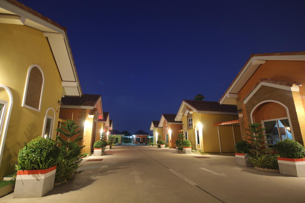 Windsor Resort Lop Buri Εξωτερικό φωτογραφία